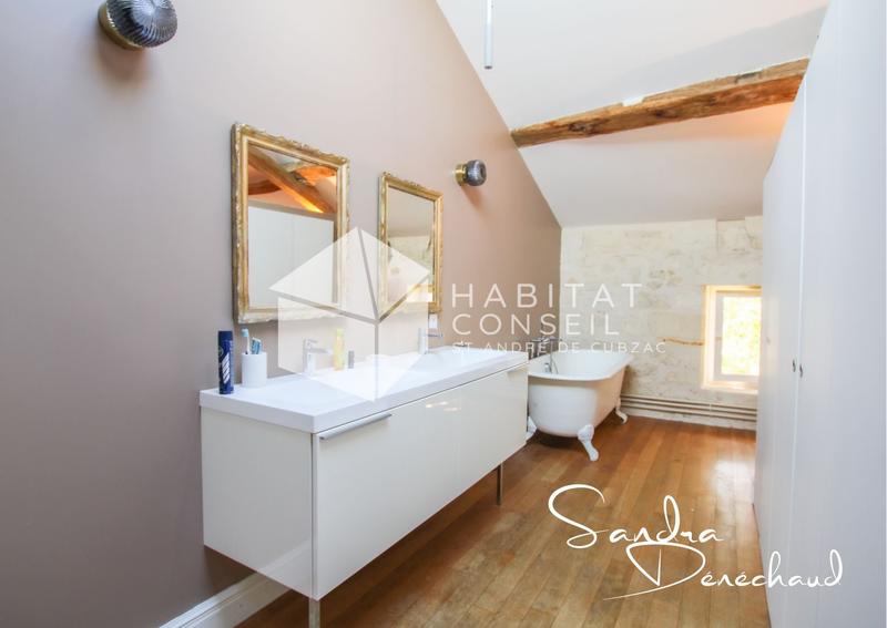 Maison - 188 m² - 6 pièces