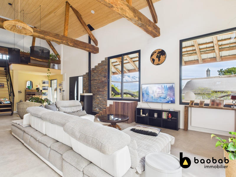 Maison - 147 m² - 3 pièces