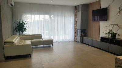 Maison - 188 m² - 6 pièces