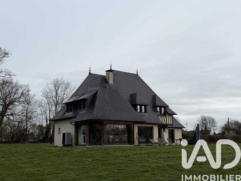 Maison - 280 m² - 7 pièces