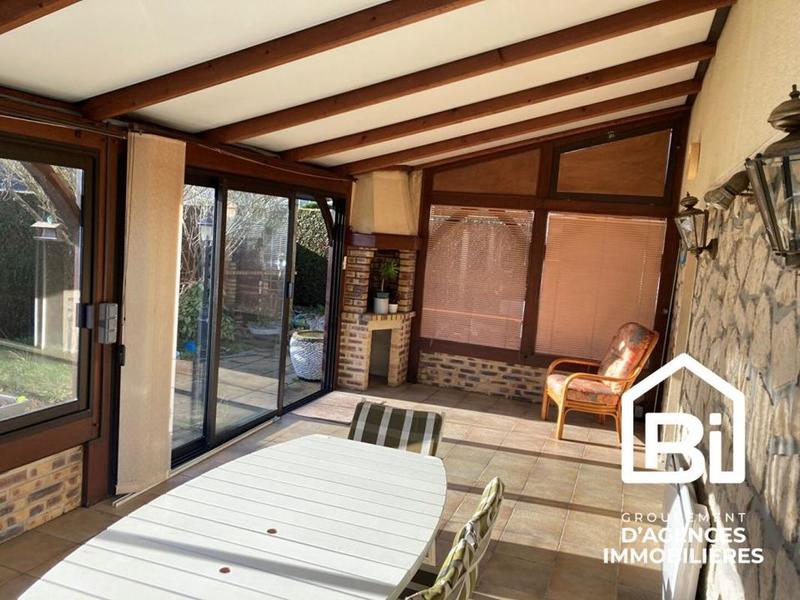 Maison - 99 m² - 4 pièces