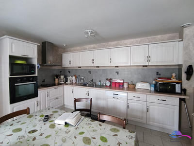 Maison - 148 m² - 6 pièces