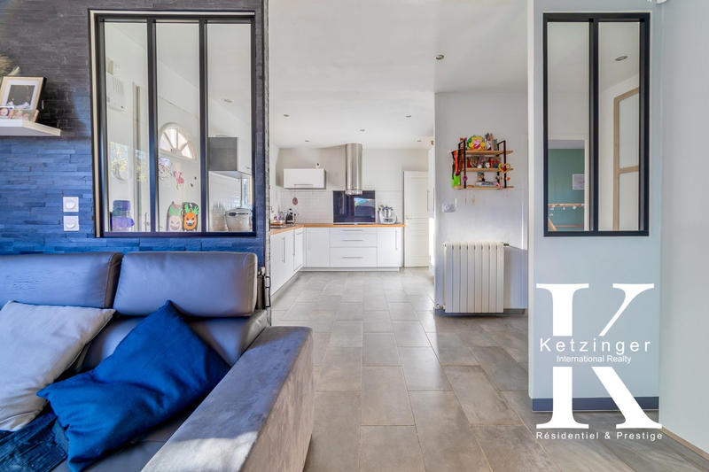 Maison - 110 m² - 5 pièces