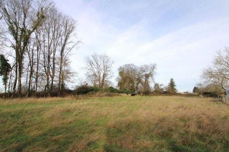 Terrain constructible - 950 m²