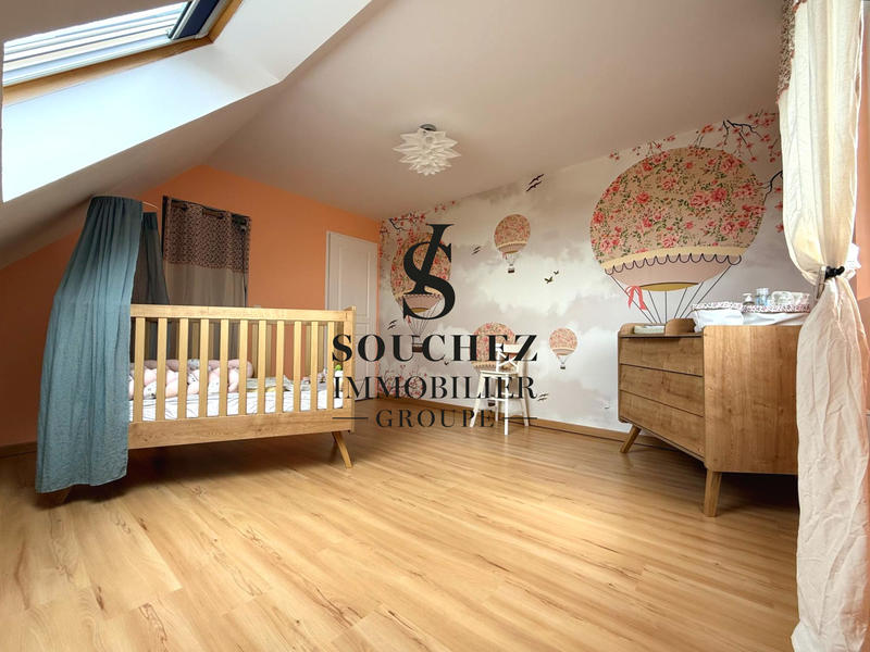 Maison - 185 m² - 7 pièces