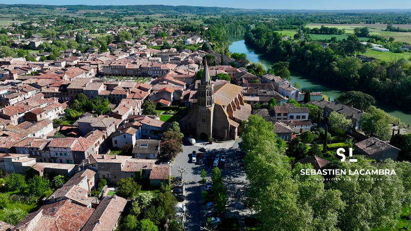 Maison de village - 178 m² - 8 pièces