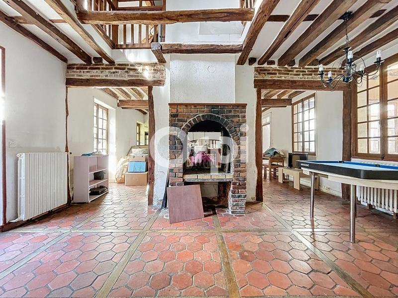 Maison - 194 m² - 6 pièces