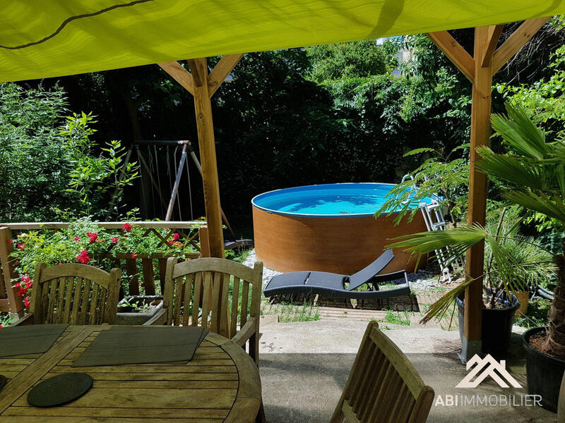 Villa - 142 m² - 5 pièces