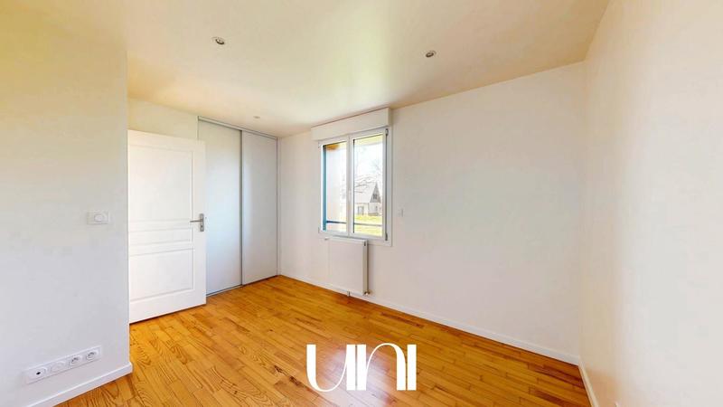 Maison - 108 m² - 4 pièces