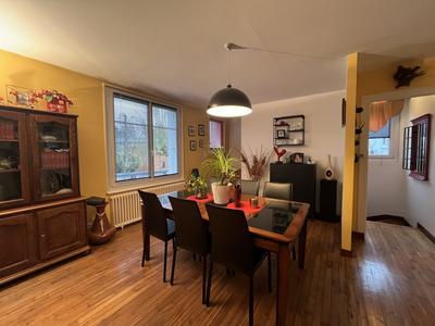 Maison - 139 m² - 7 pièces