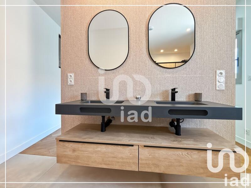 Maison de village - 286 m² - 6 pièces