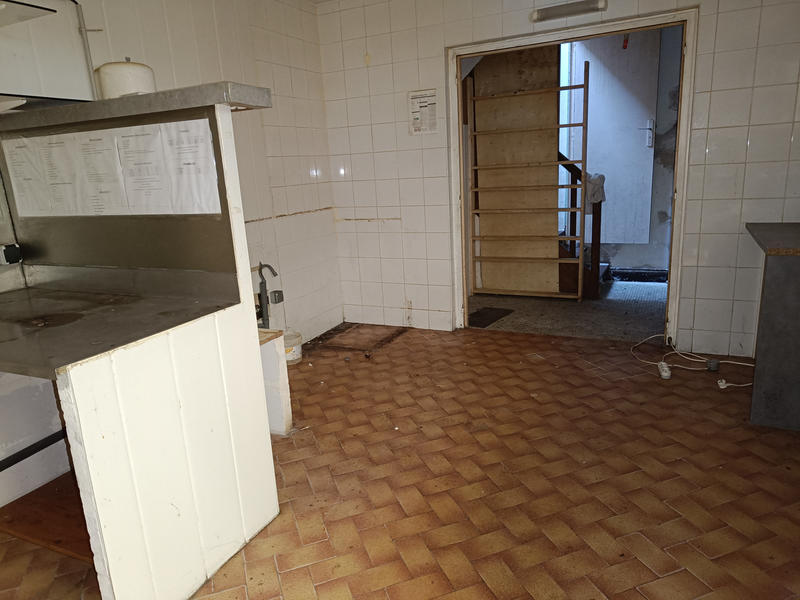 Maison - 122 m² - 4 pièces