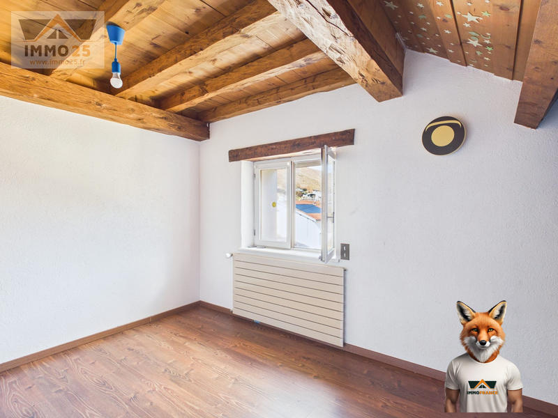 Appartement - 87 m² - 5 pièces