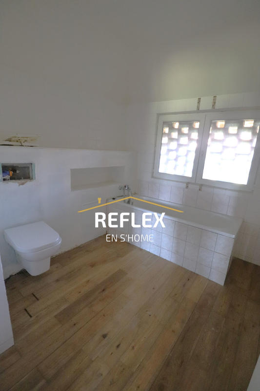 Maison - 146 m² - 4 pièces