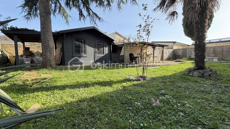 Propriété - 140 m² - 6 pièces