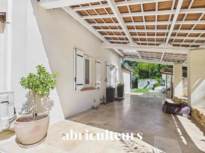 Maison ancienne - 150 m² - 6 pièces