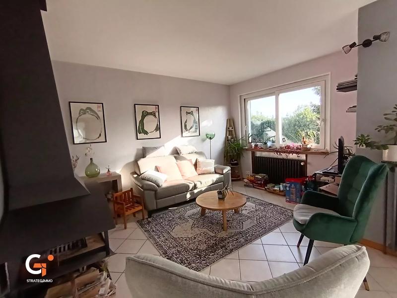Maison - 159 m² - 7 pièces