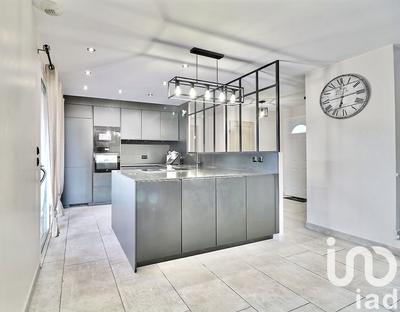 Maison - 101 m² - 4 pièces