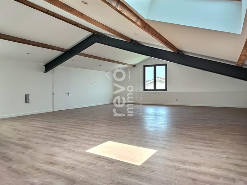 Villa - 240 m² - 5 pièces