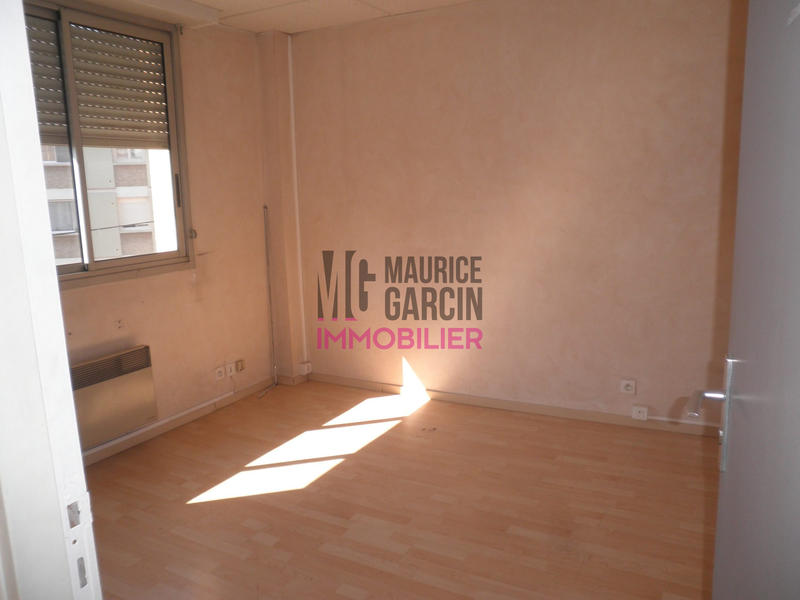 Bureau - 128 m² - 6 pièces