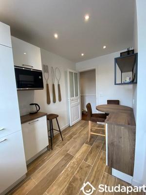 Chambre - 12 m² - 1 pièce