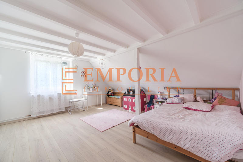 Maison - 165 m² - 6 pièces