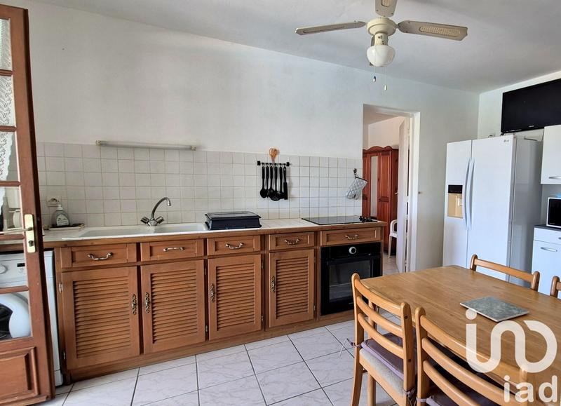 Maison - 246 m² - 10 pièces