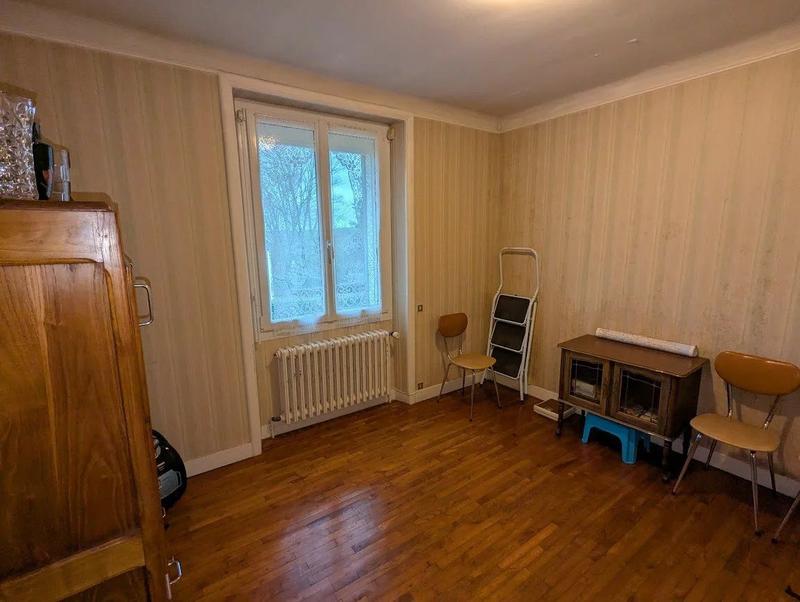 Maison - 95 m² - 6 pièces