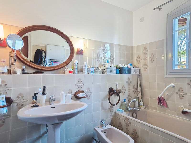 Maison - 170 m² - 7 pièces