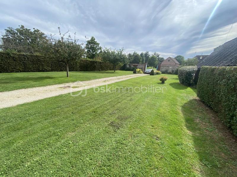 Propriété - 324 m² - 11 pièces