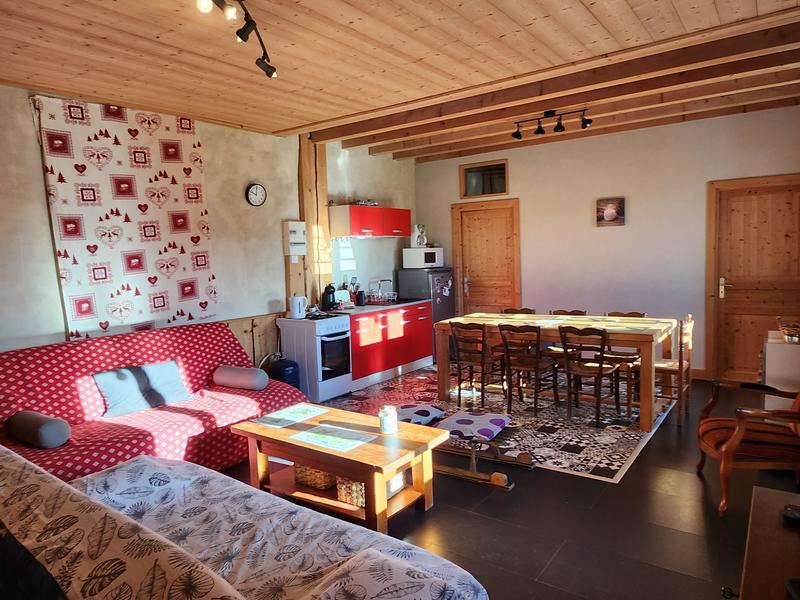 Maison - 250 m² - 8 pièces