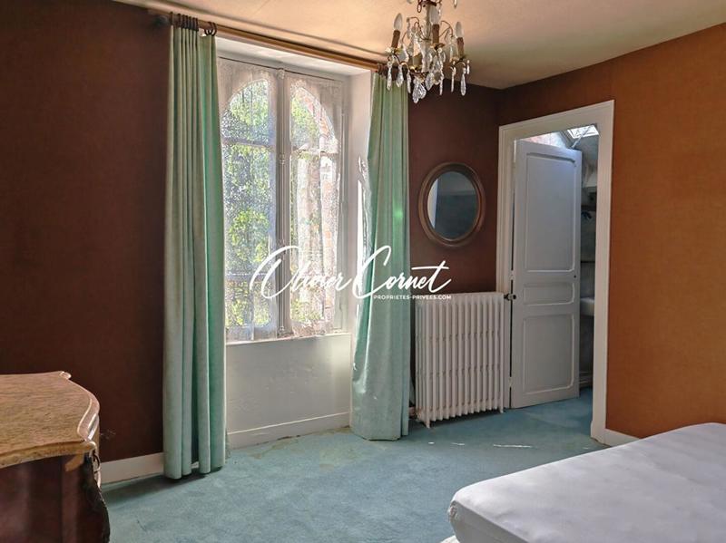 Maison - 192 m² - 7 pièces