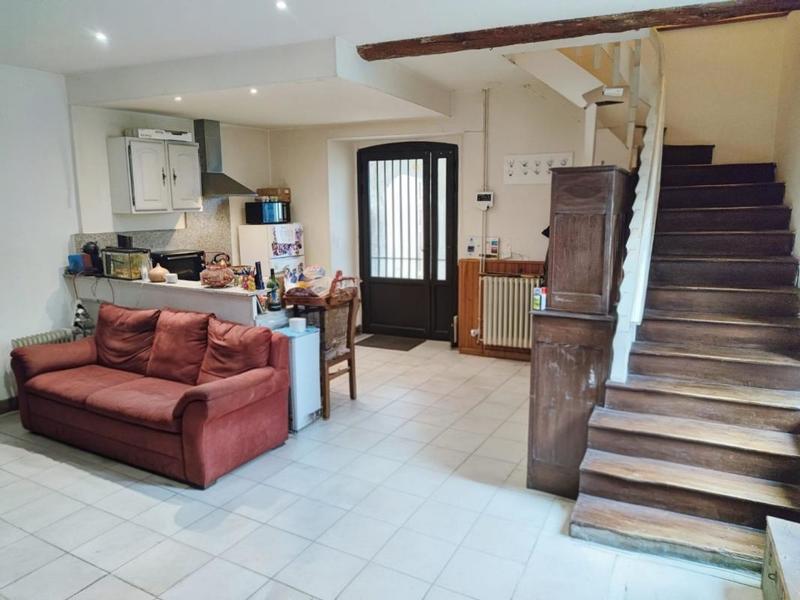 Maison - 220 m² - 8 pièces