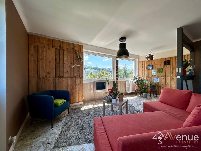 Appartement - 84 m² - 3 pièces