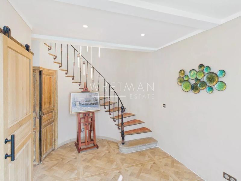 Maison de village - 230 m² - 7 pièces