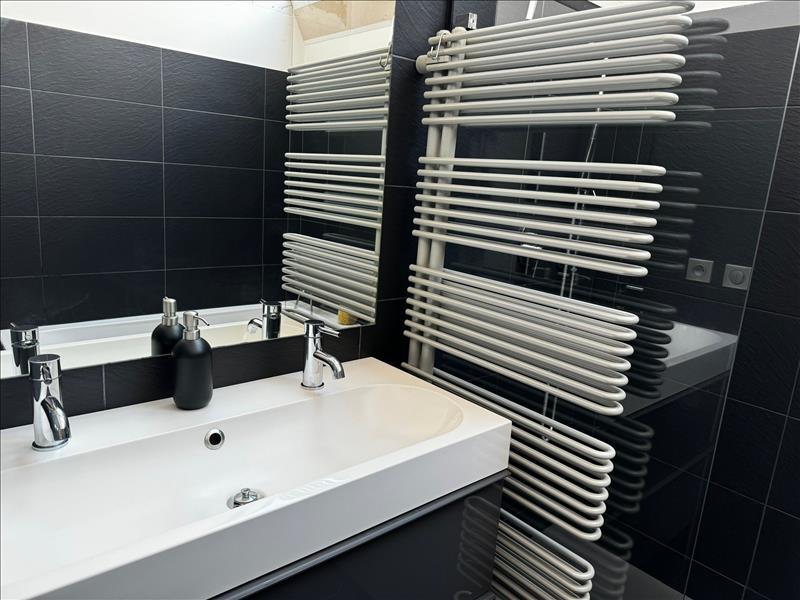 Maison - 95 m² - 3 pièces