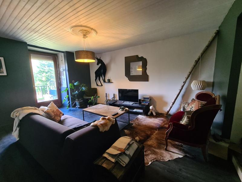 Maison - 96 m² - 5 pièces