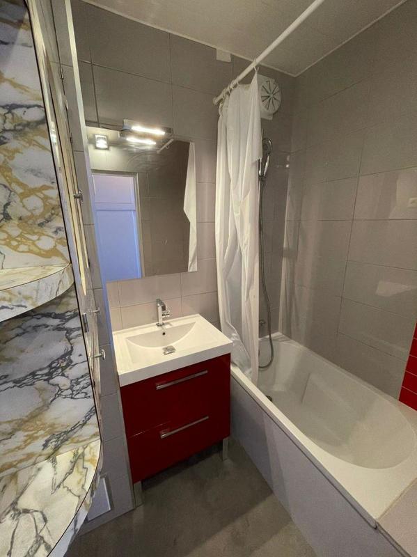 Appartement - 57 m² - 2 pièces