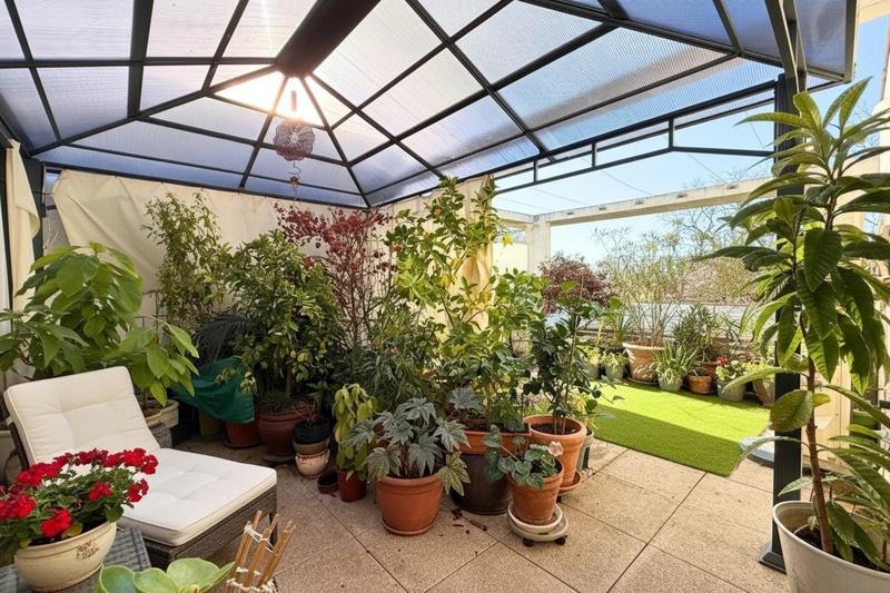 Appartement - 110 m² - 4 pièces