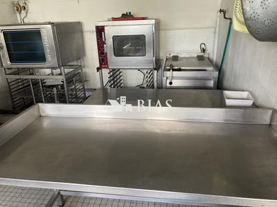 Fonds de commerce - 150 m²