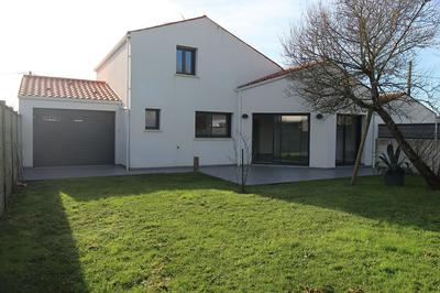 Maison - 106 m² - 5 pièces