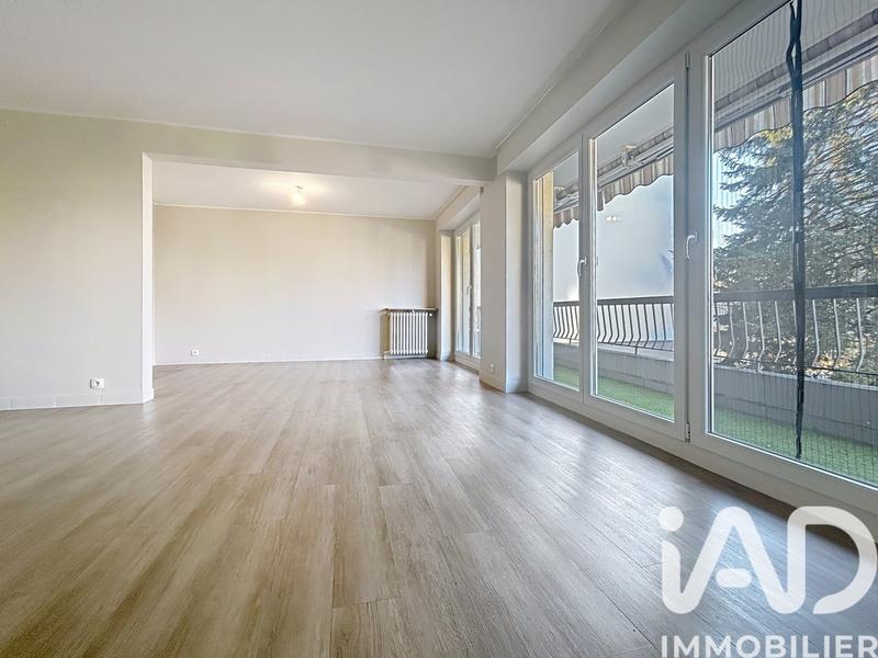 Appartement - 102 m² - 4 pièces