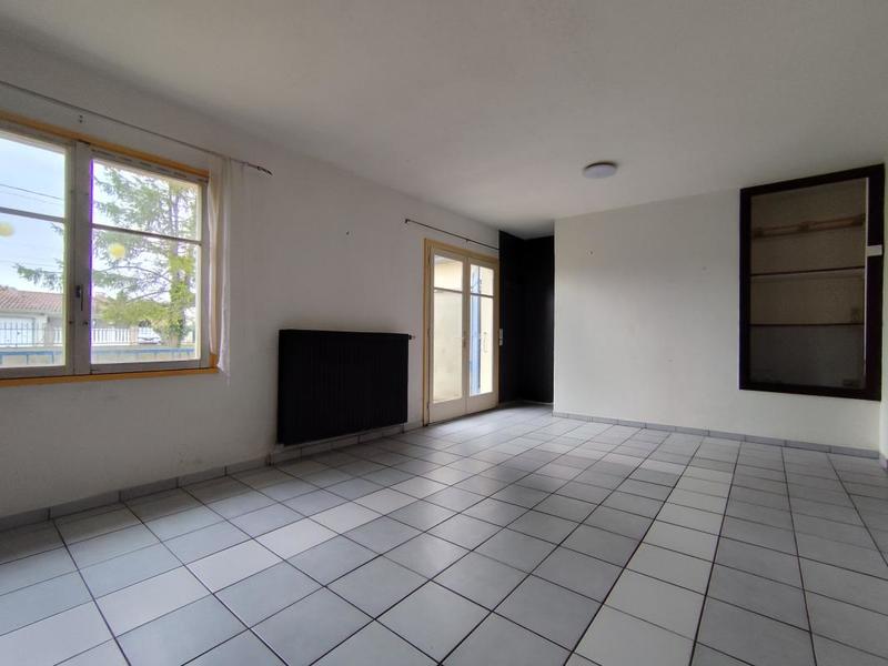 Maison - 180 m² - 8 pièces