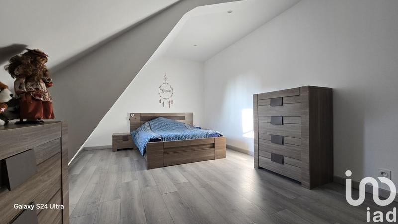 Maison - 199 m² - 8 pièces