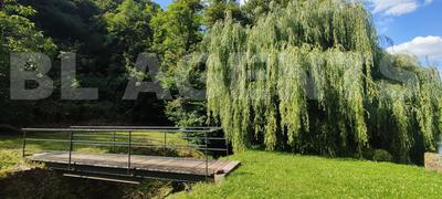 Moulin - 195 m² - 6 pièces