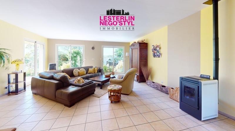 Maison - 146 m² - 6 pièces