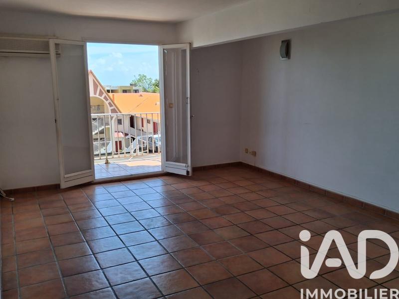 Appartement - 90 m² - 5 pièces