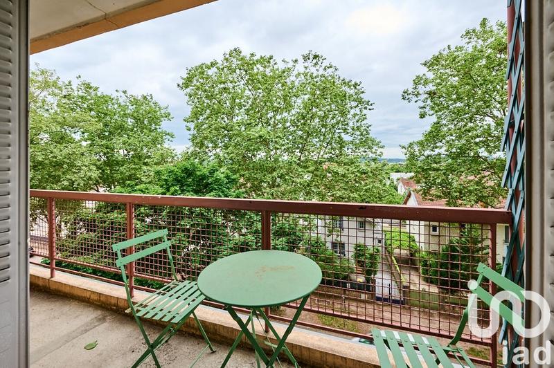 Appartement - 63 m² - 4 pièces