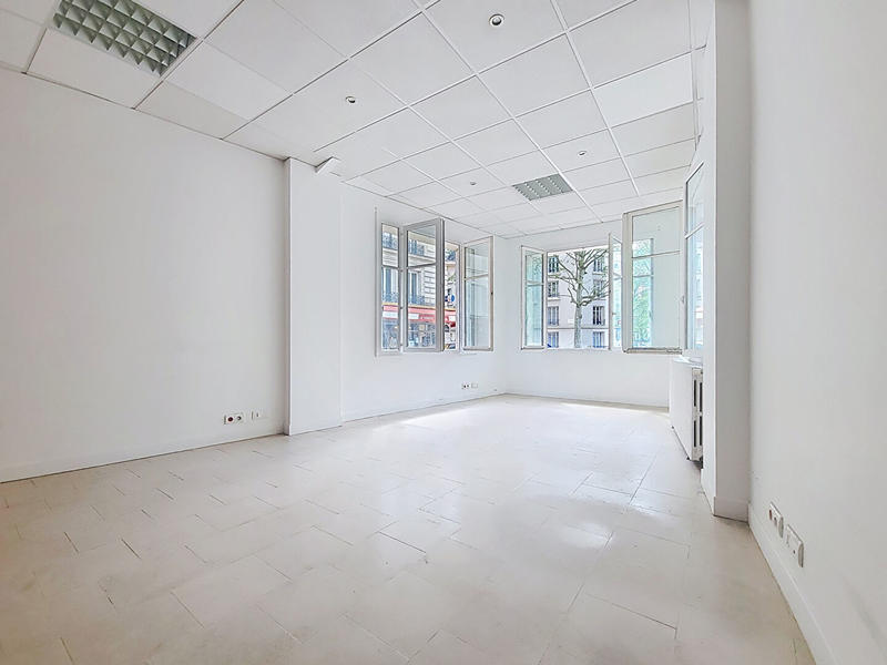 Bureau - 119 m² - 4 pièces