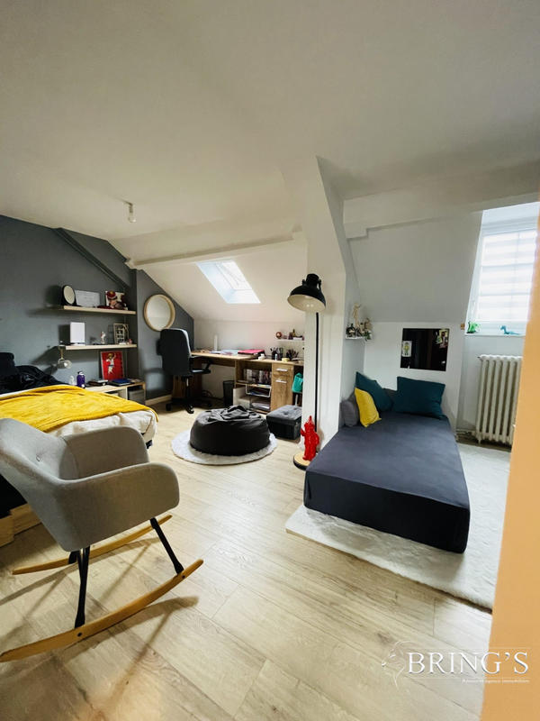 Maison - 309 m² - 12 pièces